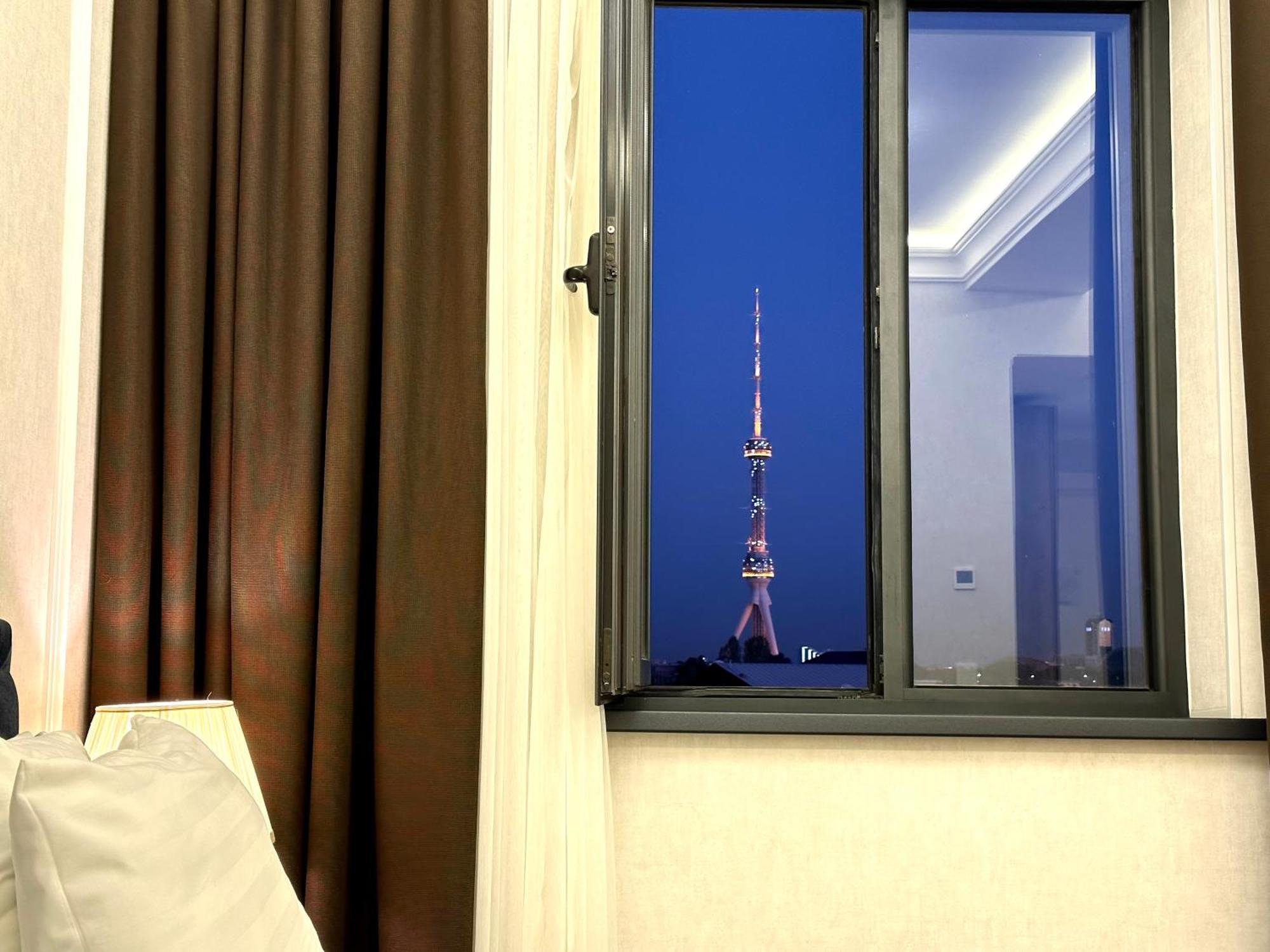 Garnet Hotel Tashkent Luaran gambar