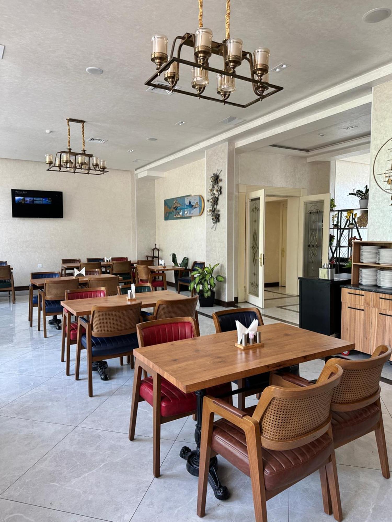 Garnet Hotel Tashkent Luaran gambar