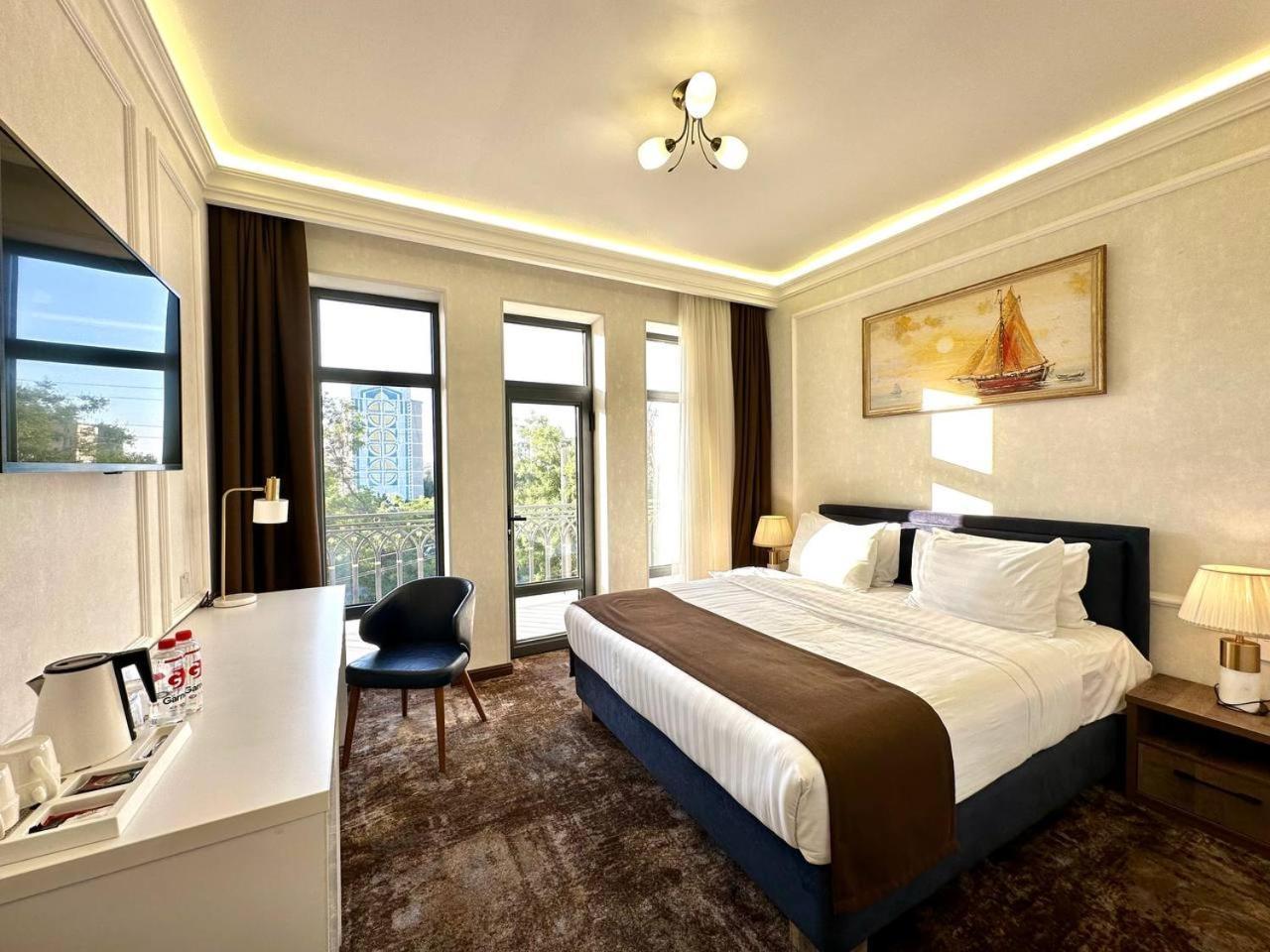 Garnet Hotel Tashkent Luaran gambar