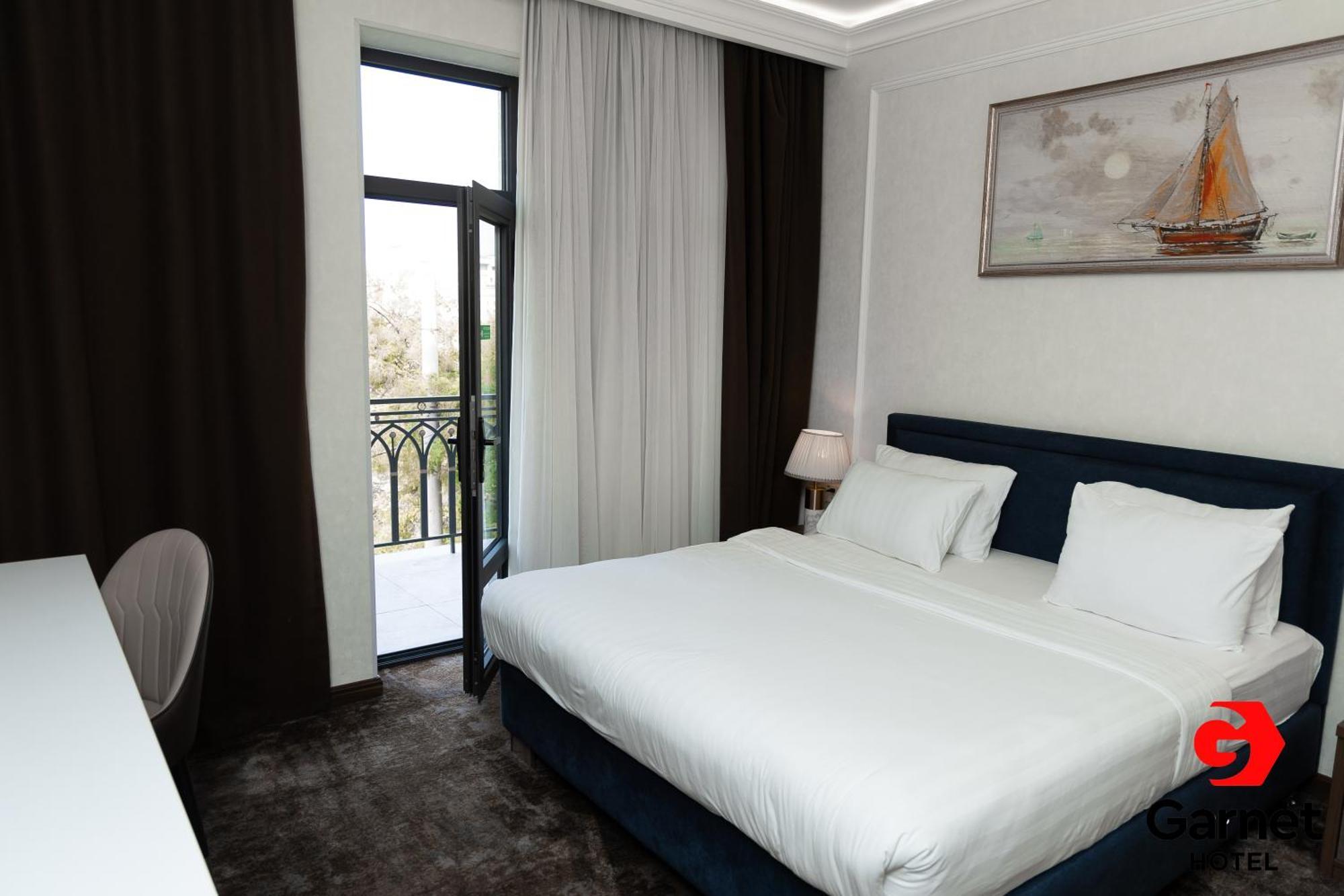 Garnet Hotel Tashkent Luaran gambar